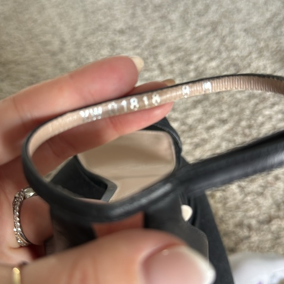 Stuart Weitzman nudist heels black leather sz 8 - Picture 5 of 7